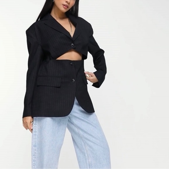 Topshop Deconstructed Pinstripe Blazer in Black - Picture 2 of 12